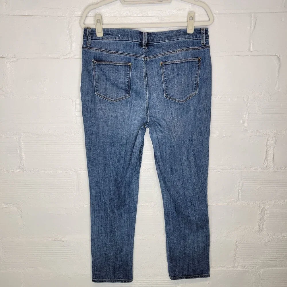 So Slimming By Chico's Women's Size 14 Jeans Girlfriend Slim Leg Ankle - Picture 2 of 5